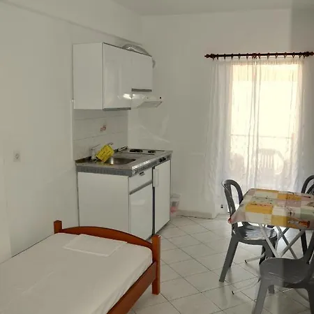 Stavroula ηospitality Apartment