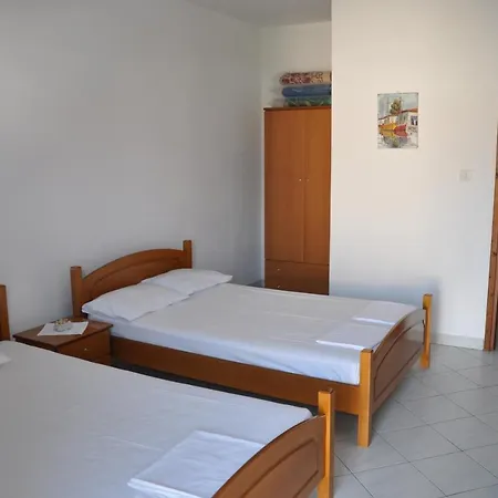 Stavroula ηospitality Apartment