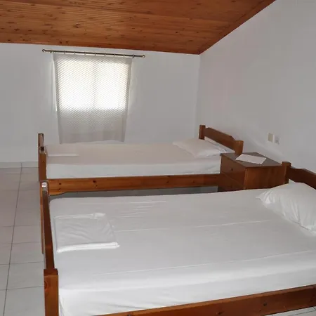 Stavroula ηospitality Apartment *