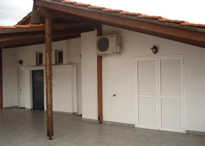 Stavroula ηospitality Apartament *