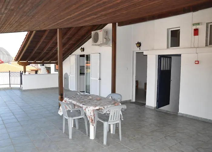 Stavroula ηospitality Vrasná